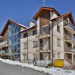 Lemon Apartments